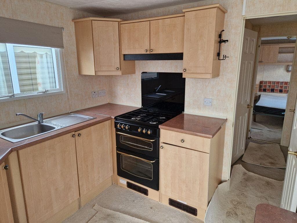 BK Bluebird Parkstone - image 6
