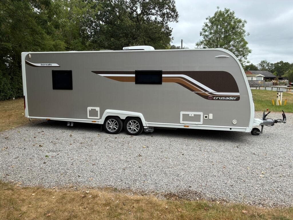 Elddis Crusader - image 1
