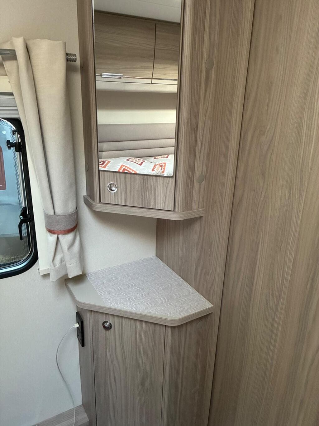 Elddis Crusader - image 17